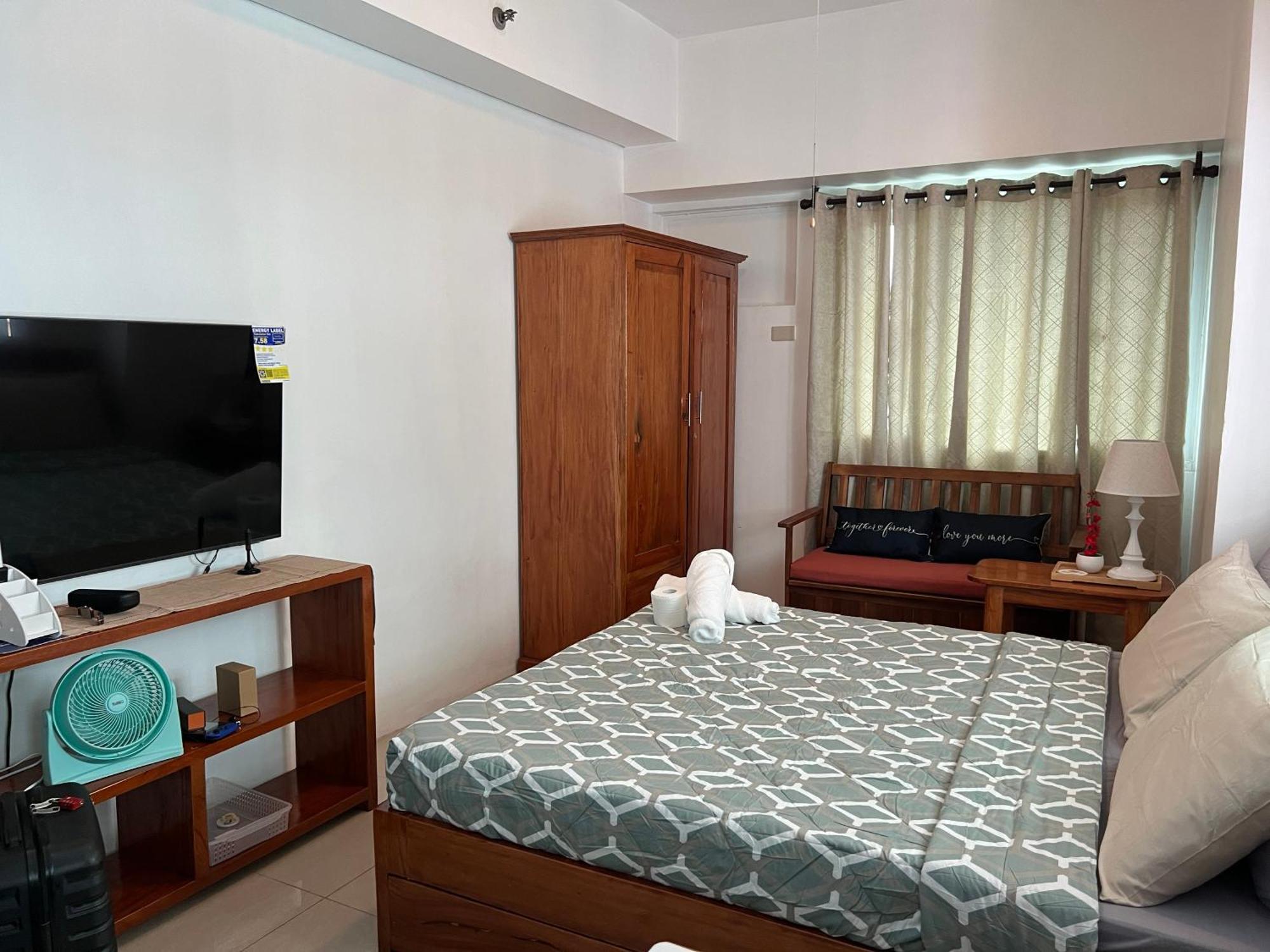 Avery Condo Suite At The Beacon Makati Макати Экстерьер фото